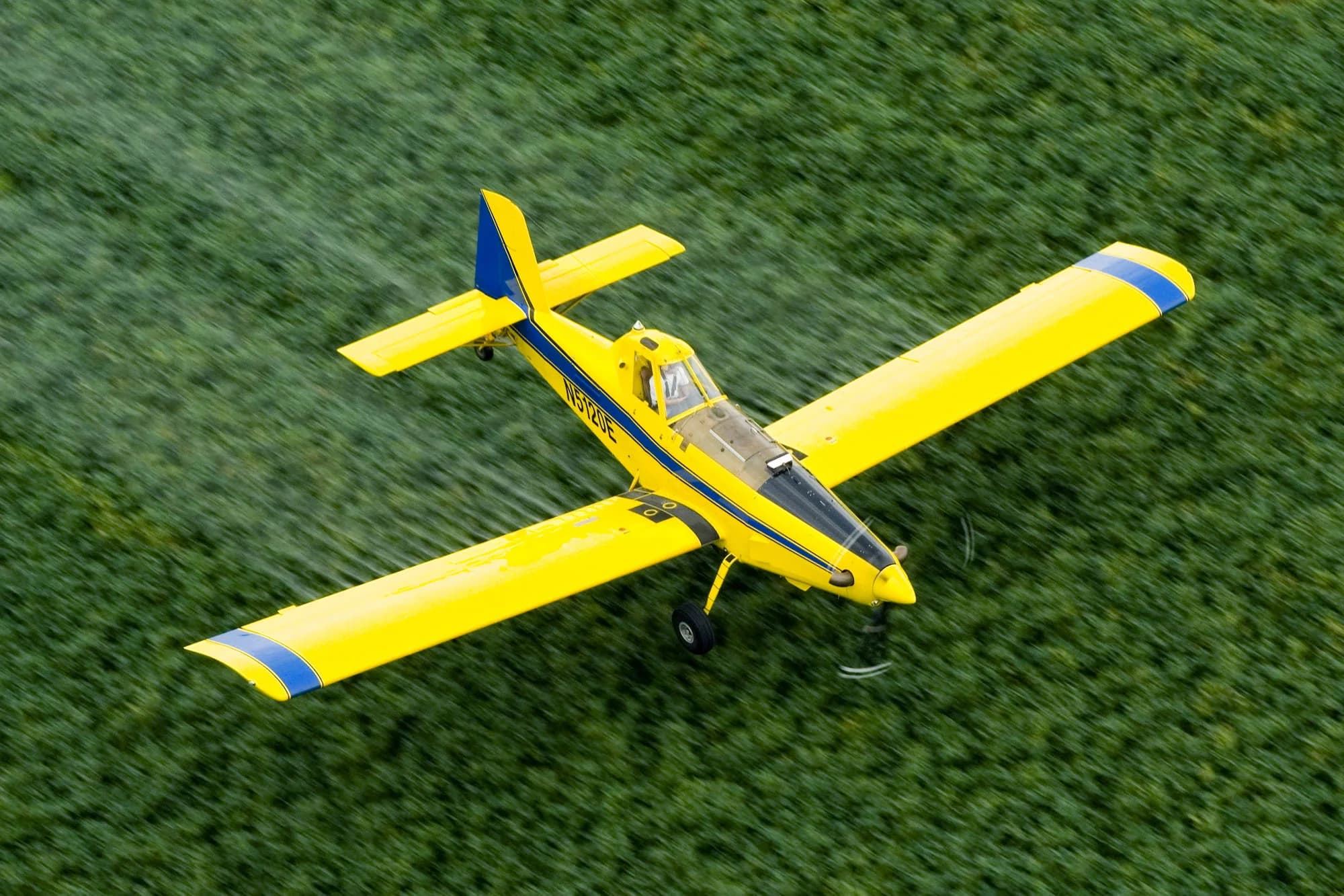Solução aérea para cobertura de áreas amplas
