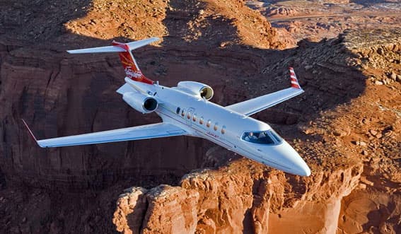 Aeronave executiva em destaque